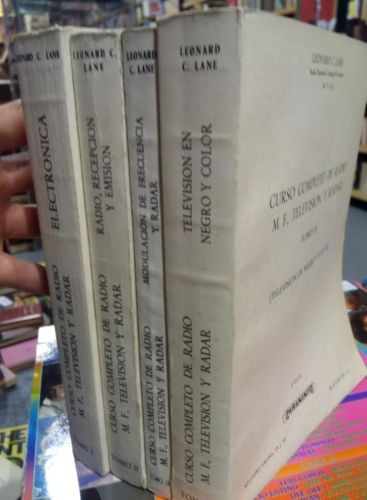 Portada do libro de CURSO COMPLETO DE RADIO M.F TELEVISION Y RADAR. LEONARD C. LANE