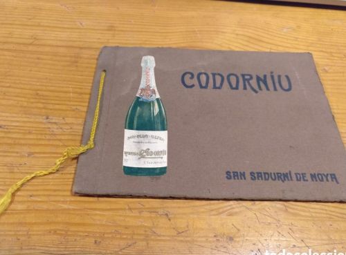 Portada do libro de album-visita de las cavas Codorniu
