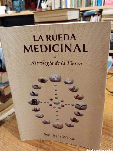 Portada do libro de Sun Bear y Wabun La rueda medicinal