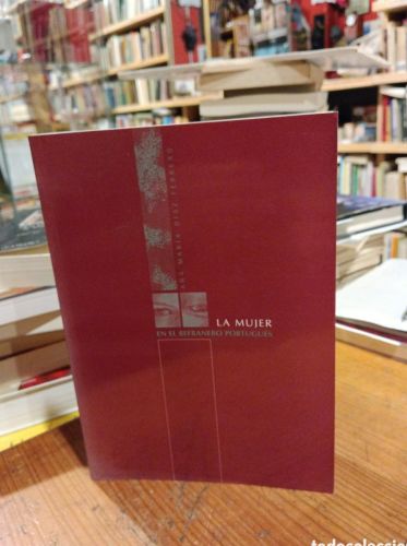 Portada del libro de La mujer en el refranero portugués