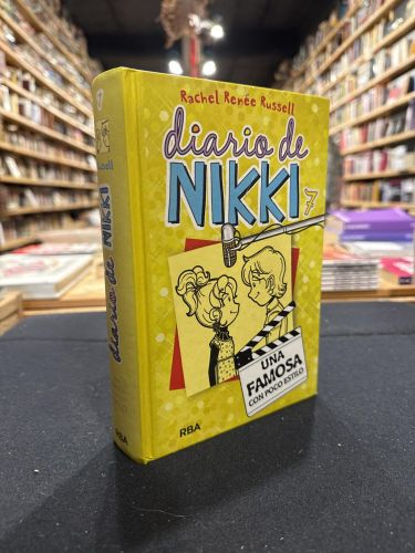 Diario de Nikki 7 - Una famosa con poco estilo