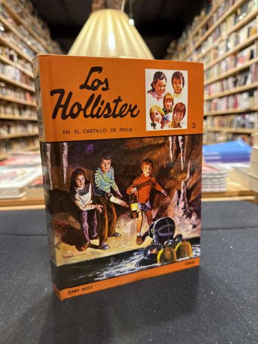 Portada do libro de Los Hollister en el castillo de roca