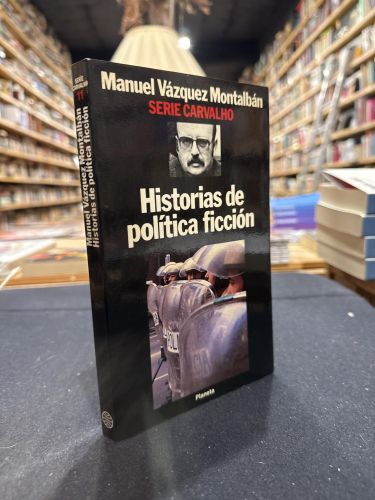 Portada do libro de Historias de política ficción