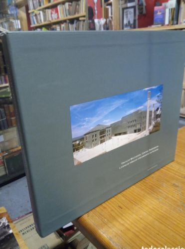 Portada do libro de EDIFICIO MULTIUSOS. CENTRO PARROQUIAL E ESPACIO PUBLICO CIRCUNDANTE EN VILALBA. XUNTA DE GALICIA