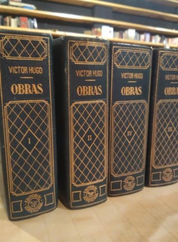 Portada del libro de OBRAS. VÍCTOR HUGO. 4 TOMOS. LORENZANA. 1964