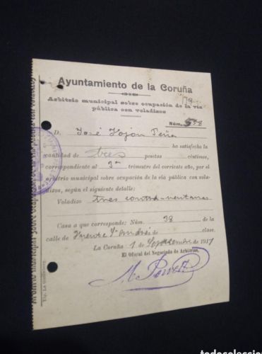 Portada do libro de ARBITRIO MUNCIPAL SOBRE LA OCUPACION DE LA VIA PUBLICA CON VOLADIZOS. AYUNTAMIENTO DE CORUÑA. 1917