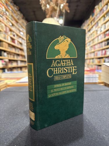 Portada do libro de Intriga en Bagdad. El truco de los espejos. La señora McGinty ha muerto