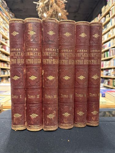 Portada do libro de Obras completas. 