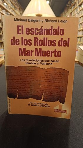 Portada del libro de El escándalo de los rollos del Mar Muerto