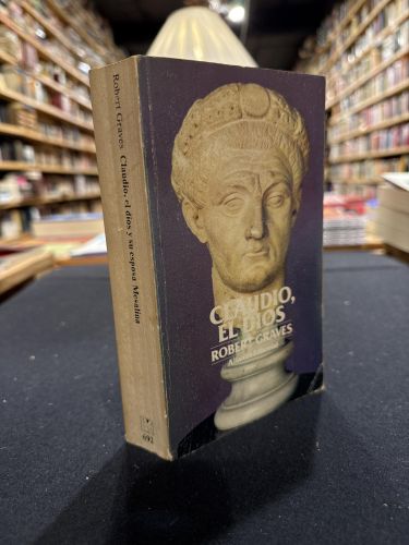 Portada del libro de Claudio, el Dios