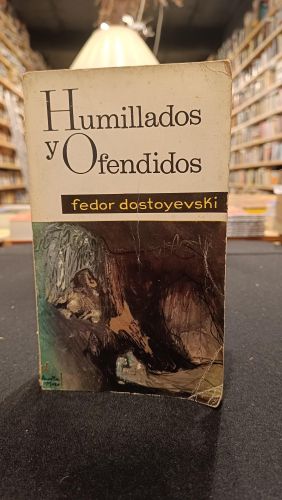Portada del libro de Humillados y ofendidos