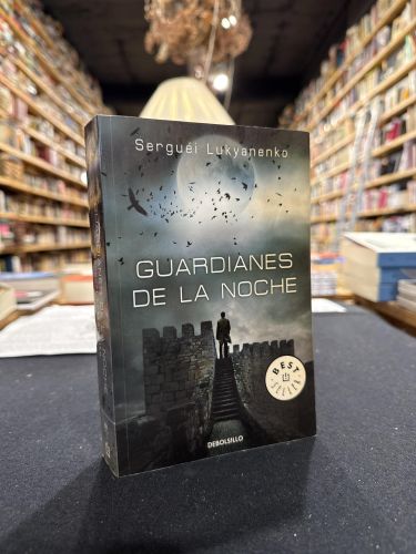 Portada do libro de Guardianes de la noche (Guardianes 1)