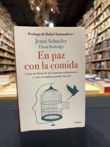 Portada do libro de En paz con la comida. Cómo me liberé de mis trastornos alimentarios y cómo tu también puedes hacer