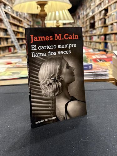 Portada del libro de El cartero siempre llama dos veces