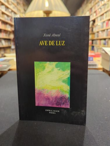 Ave de luz