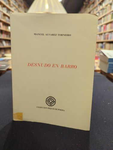 Portada do libro de DESNUDO EN BARRO