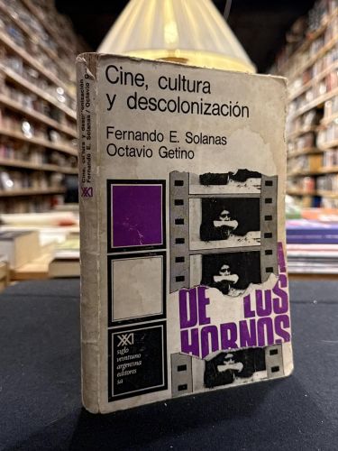 Portada do libro de Cine, cultura y descolonizacion