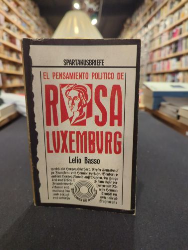 Portada do libro de Rosa Luxemburg