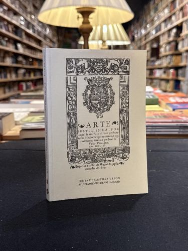 Portada do libro de Arte sutilísima por la cual se enseña a escribir perfectamente (facsímil)