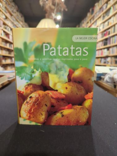 Portada do libro de PATATAS: LA MEJOR COCINA