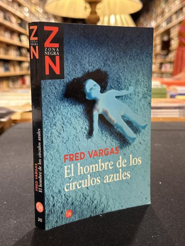 El hombre de los círculos azules
