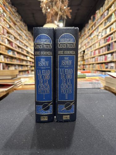 Portada do libro de La edad de oro de la Ciencia Ficción. Isaac Asimov presenta Obras Estelares de la Ciencia Ficción