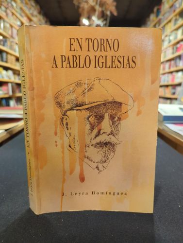 Portada do libro de En torno a Pablo Iglesias