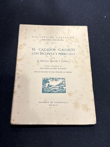 Portada do libro de El cazador gallego con escopeta y perro