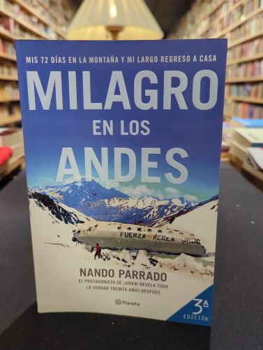 Portada do libro de Milagro en los Andes
