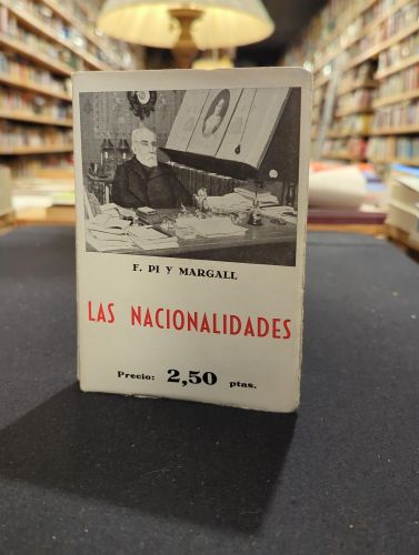 Portada do libro de Las nacionalidades