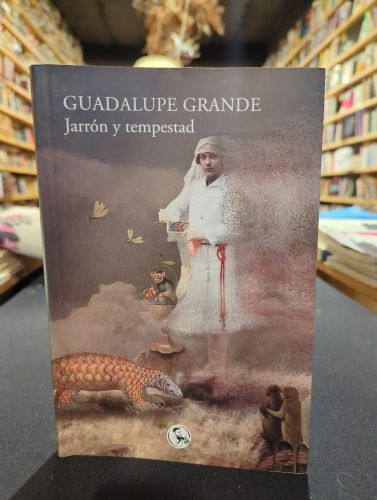 Jarrón y tempestad