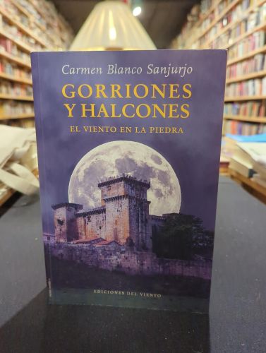 Gorriones y Halcones