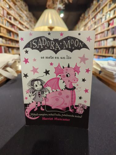 Isadora Moon 5 - Isadora Moon se mete en un lío