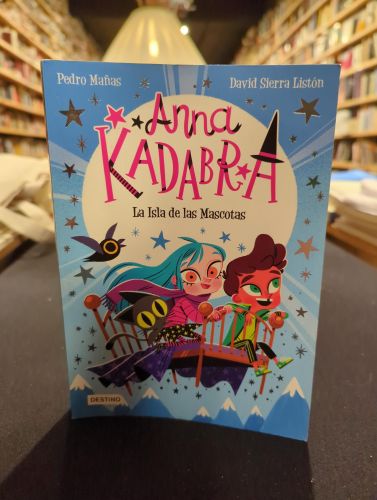 Anna Kadabra 5. La Isla de las Mascotas