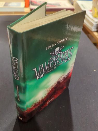 Vampiratas, Una ola de terror 