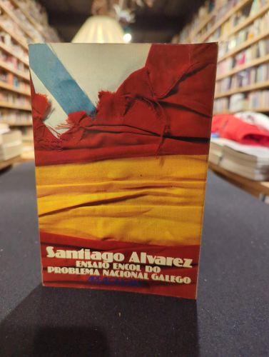Portada do libro de Ensaio encol do problema nacional galego