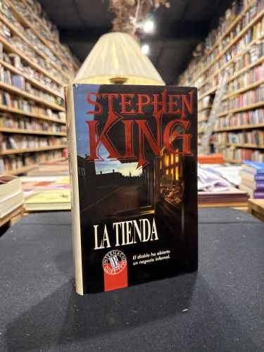 Portada do libro de La tienda (1ª ed)