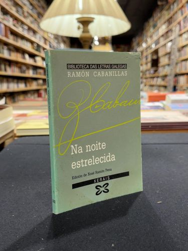 Portada del libro de Na noite estrelecida
