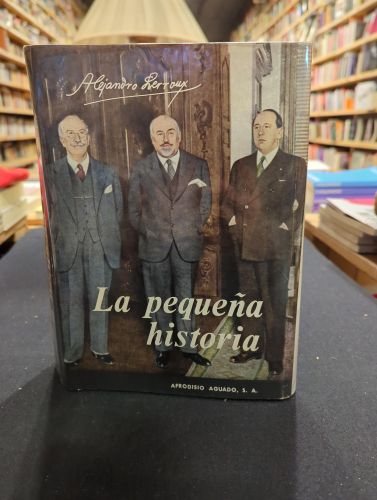 Portada do libro de La pequeña historia
