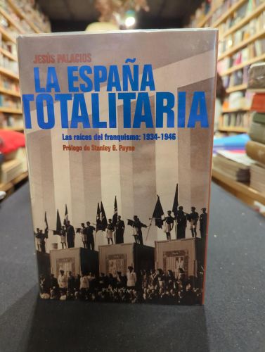 Portada do libro de La España totalitaria