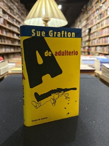 Portada del libro de A de adulterio