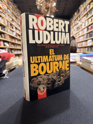 Portada del libro de El ultimátum de Bourne