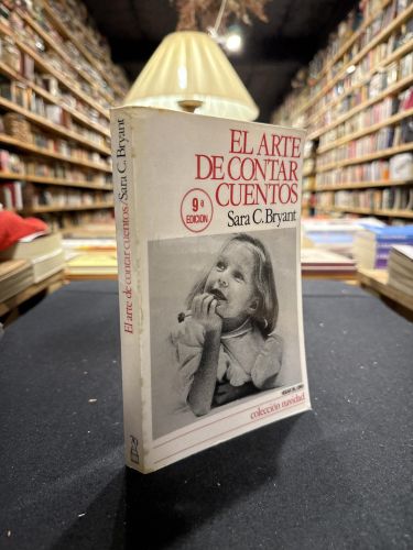 Portada do libro de El arte de contar cuentos