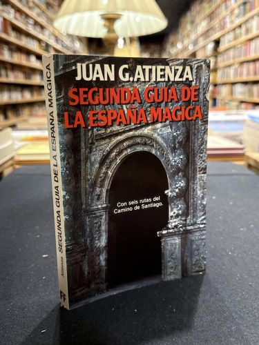 Portada do libro de Segunda guía de la España Mágica