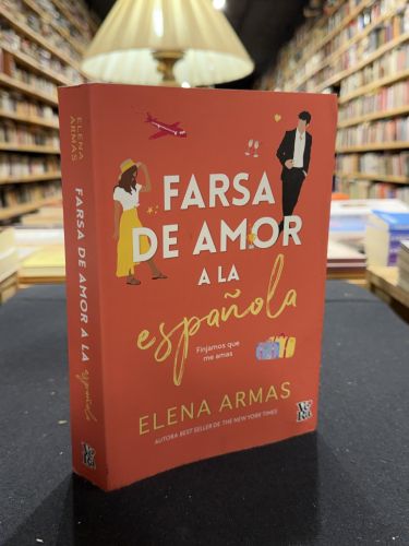 Portada do libro de Farsa de amor a la española