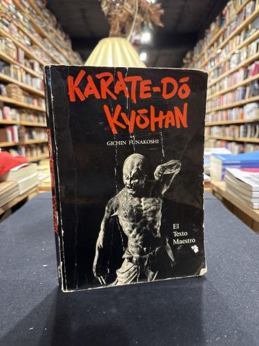 Portada do libro de KARATE-Do Kyohan EL TEXTO MAESTRO 
