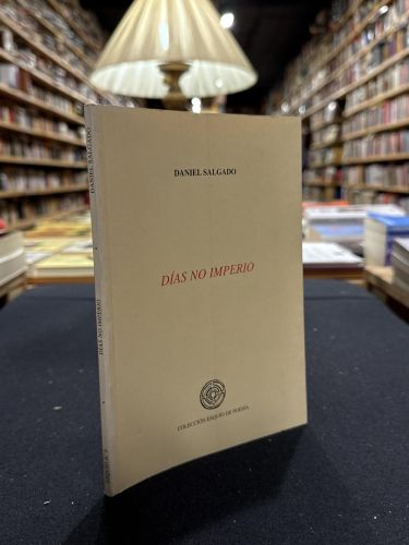 Portada do libro de Días no imperio