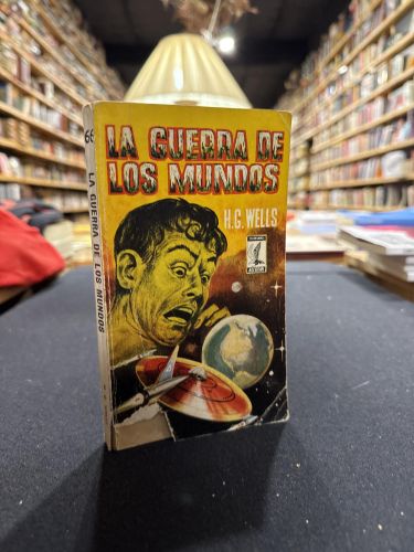 Portada del libro de La guerra de los mundos