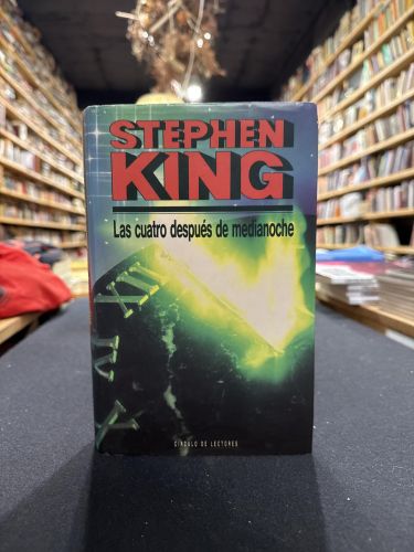 Portada do libro de Las cuatro después de medianoche