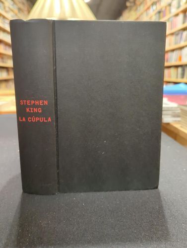 Portada do libro de La cúpula